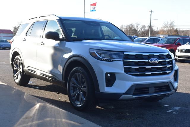 New 2026 Ford Explorer Active w/ Active Comfort Package image 7