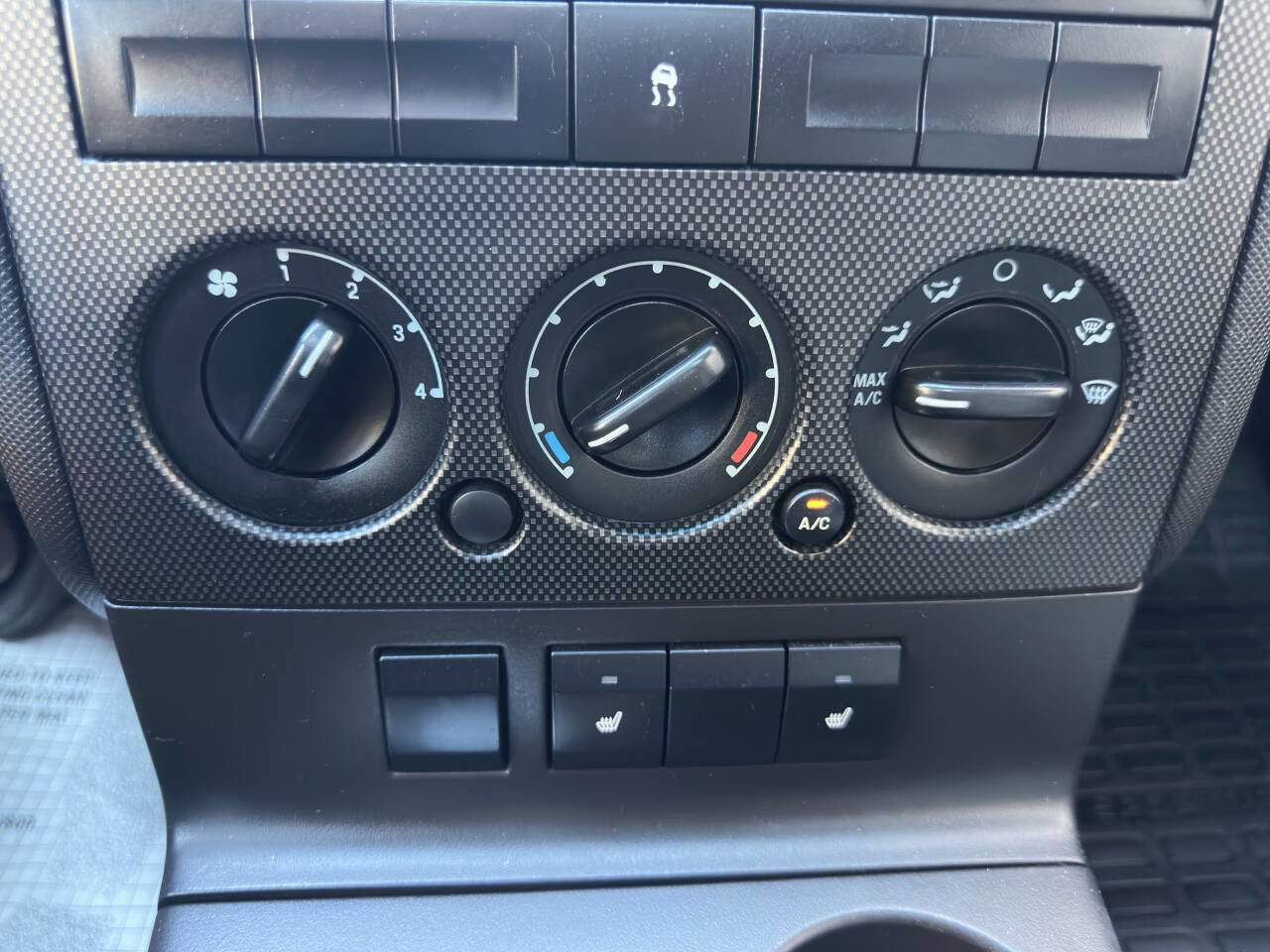 Used 2007 Ford Explorer Sport Trac Limited image 17