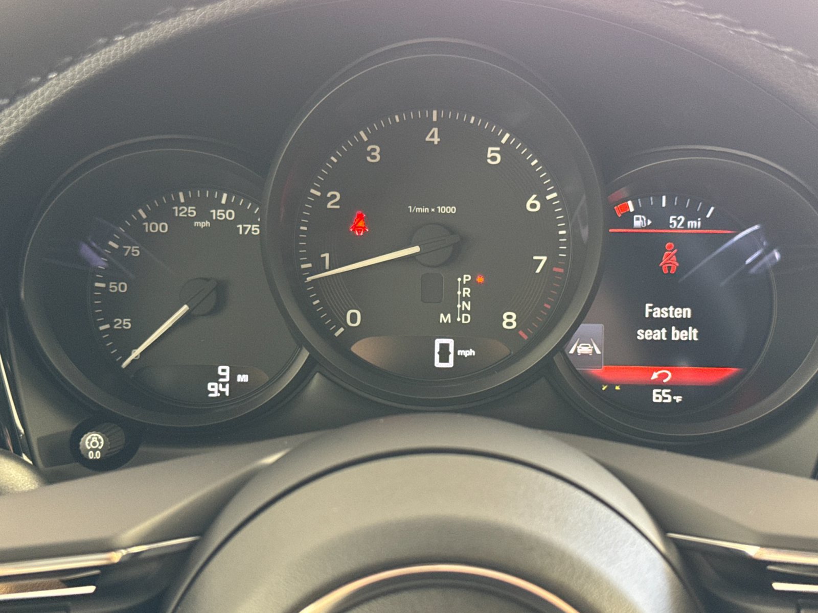 Certified 2026 Porsche Macan AWD/4WD image 29