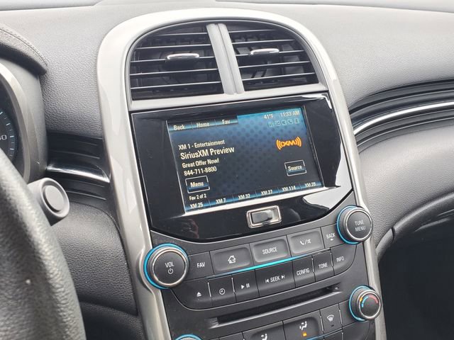 Used 2016 Chevrolet Malibu LT w/ Power Convenience Package image 27