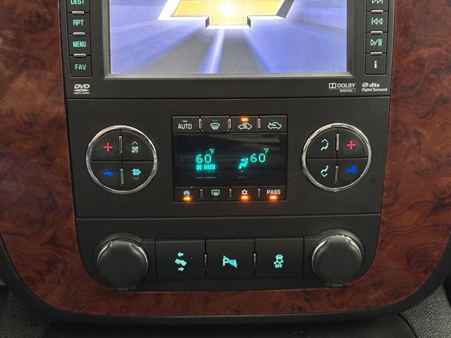 Used 2012 Chevrolet Avalanche LT AWD/4WD image 25