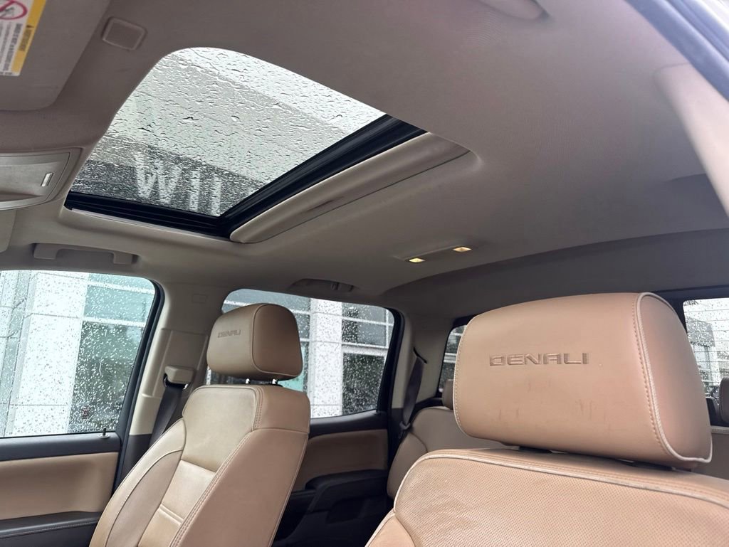 Used 2019 GMC Sierra 2500 Denali w/ Duramax Plus Package AWD/4WD image 13