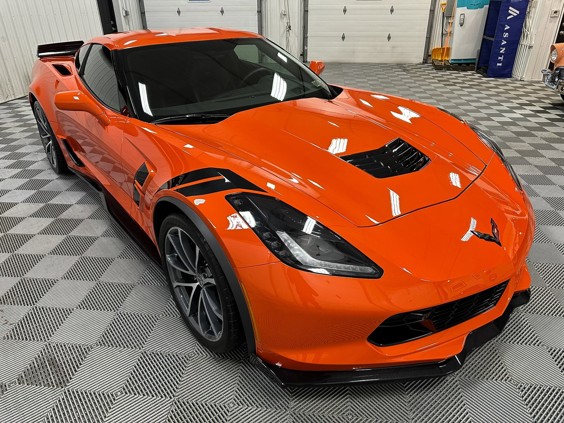 Used 2018 Chevrolet Corvette Grand Sport image 5