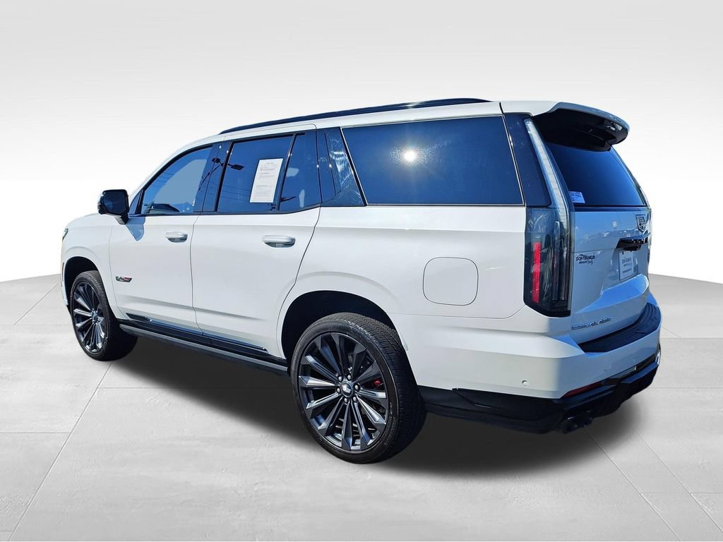 Used 2025 Cadillac Escalade V w/ LPO, Floor Liner Package AWD/4WD image 3