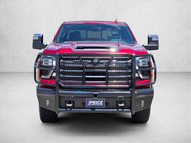 Used 2024 Chevrolet Silverado 3500 High Country w/ High Country Premium Package AWD/4WD image 2