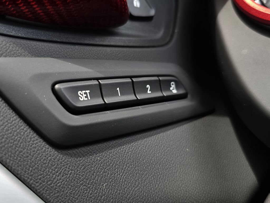 Certified 2022 Chevrolet Camaro ZL1 image 36