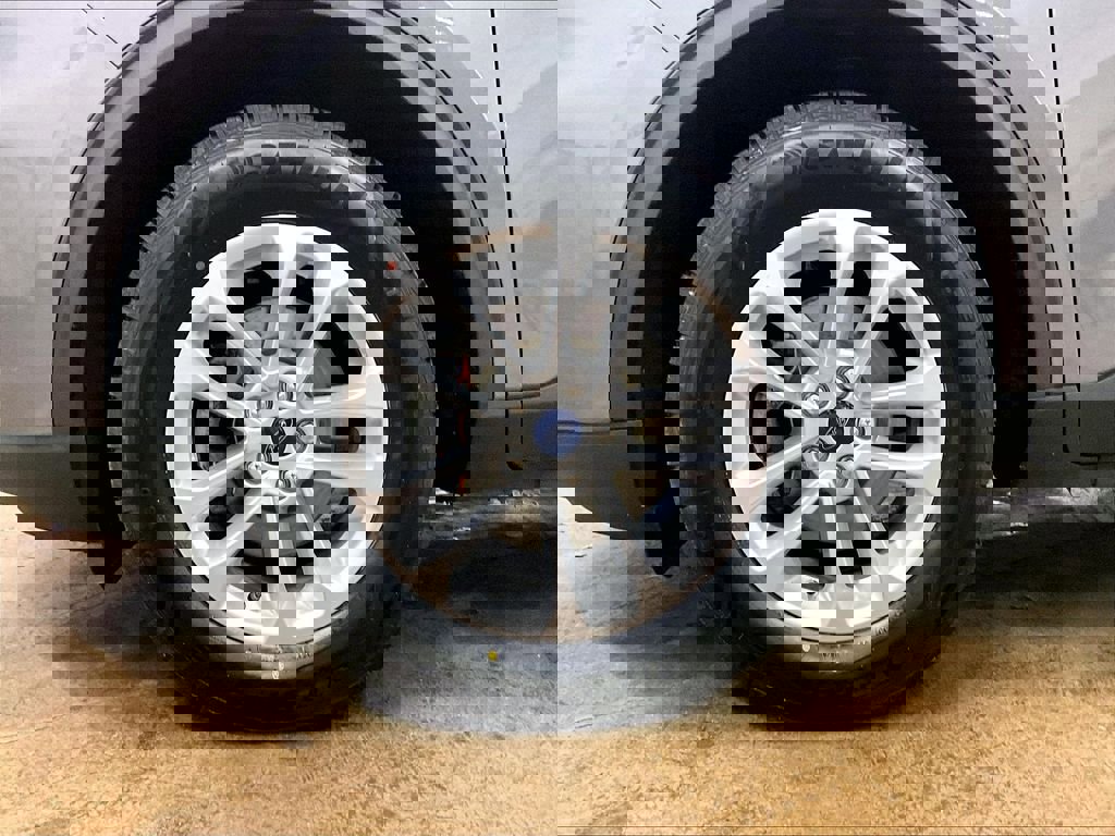 Used 2022 Ford Escape SE w/ Cold Weather Package AWD/4WD image 7