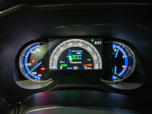 Used 2025 Toyota RAV4 XLE AWD/4WD image 17