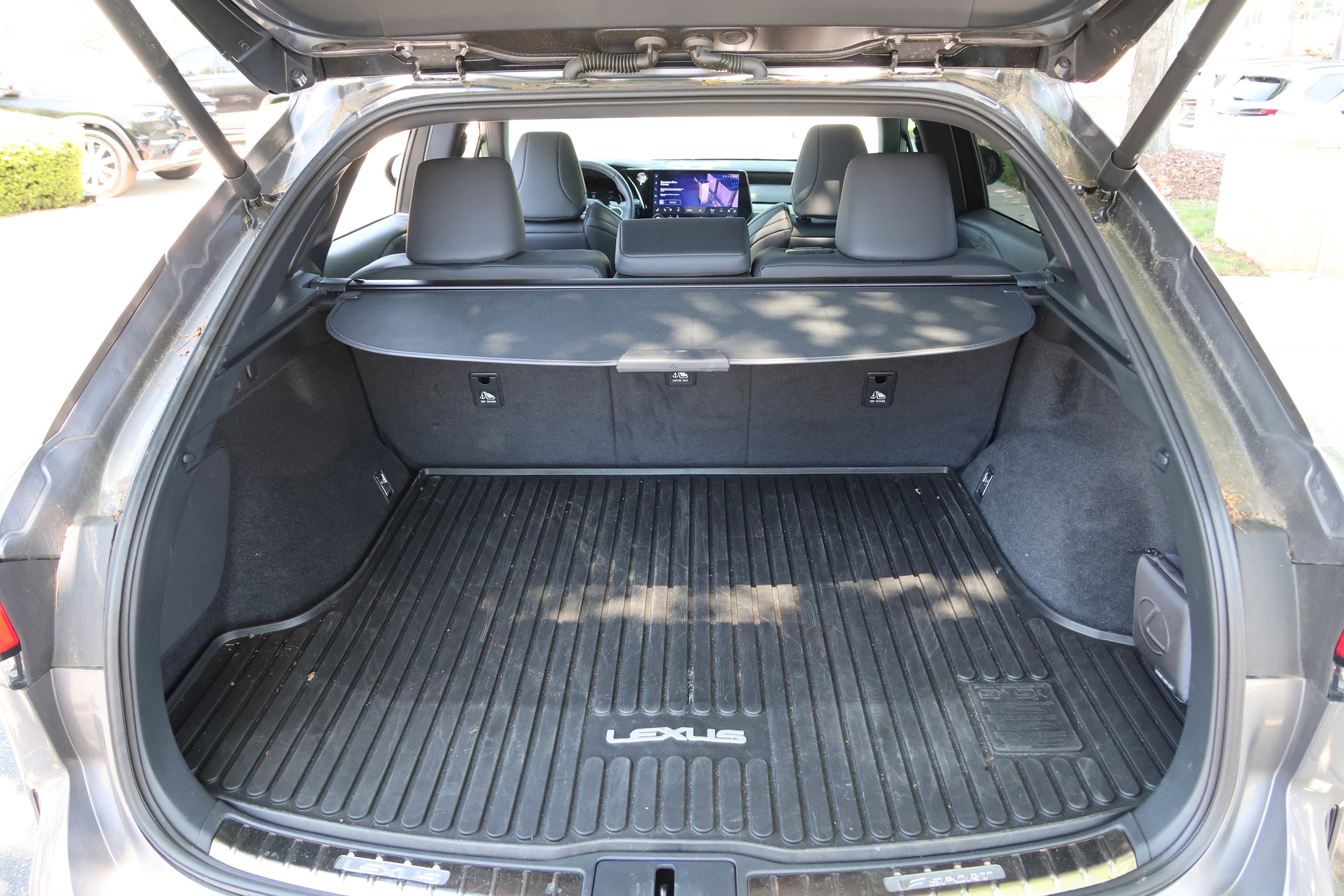 Used 2023 Lexus RX 500h F Sport w/ Accessory Package (Z1) AWD/4WD image 37