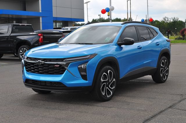 Used 2025 Chevrolet Trax RS w/ Driver Confidence Package FWD image 7
