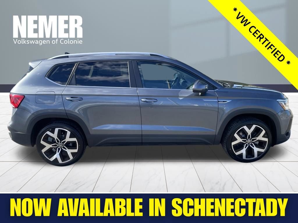 Used 2023 Volkswagen Taos SEL AWD/4WD image 8