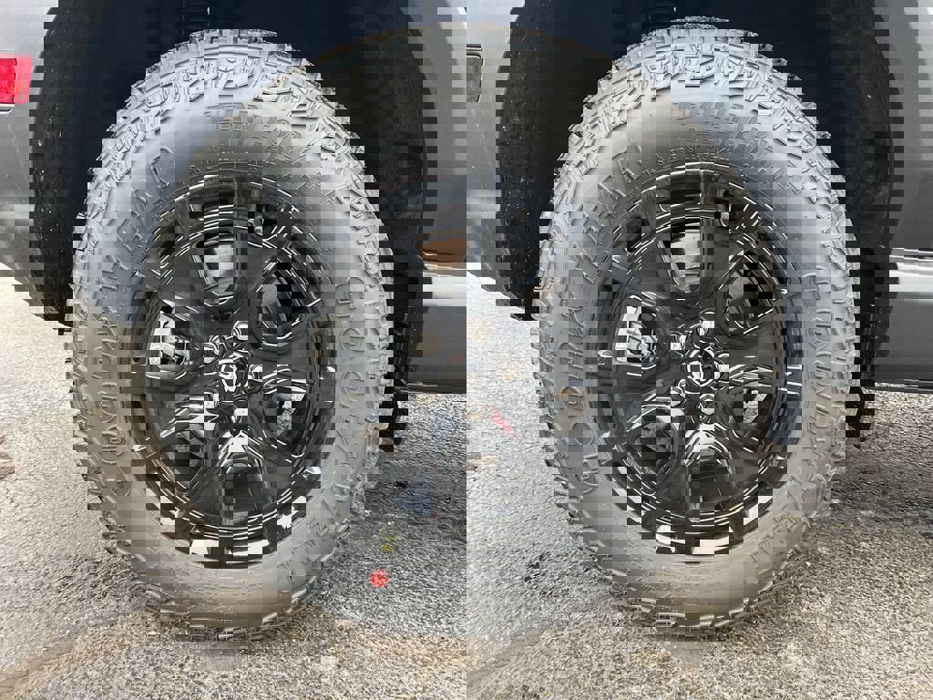 New 2025 Ford Bronco Sport Badlands w/ Sasquatch Badlands Package image 39