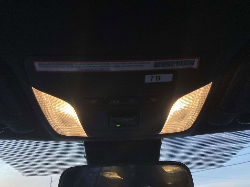 Used 2022 Toyota Corolla SE image 25