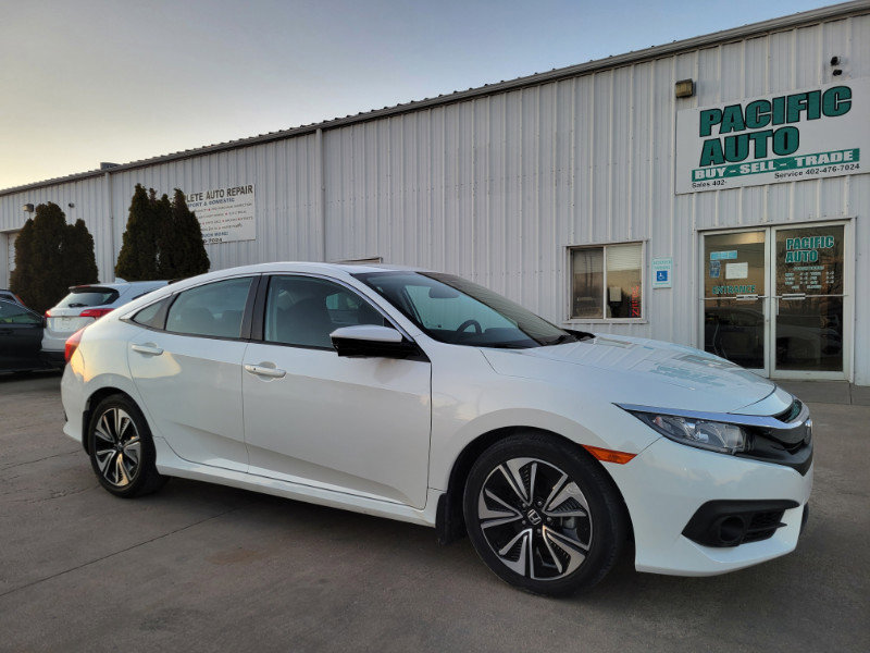 Used 2017 Honda Civic EX-T image 9