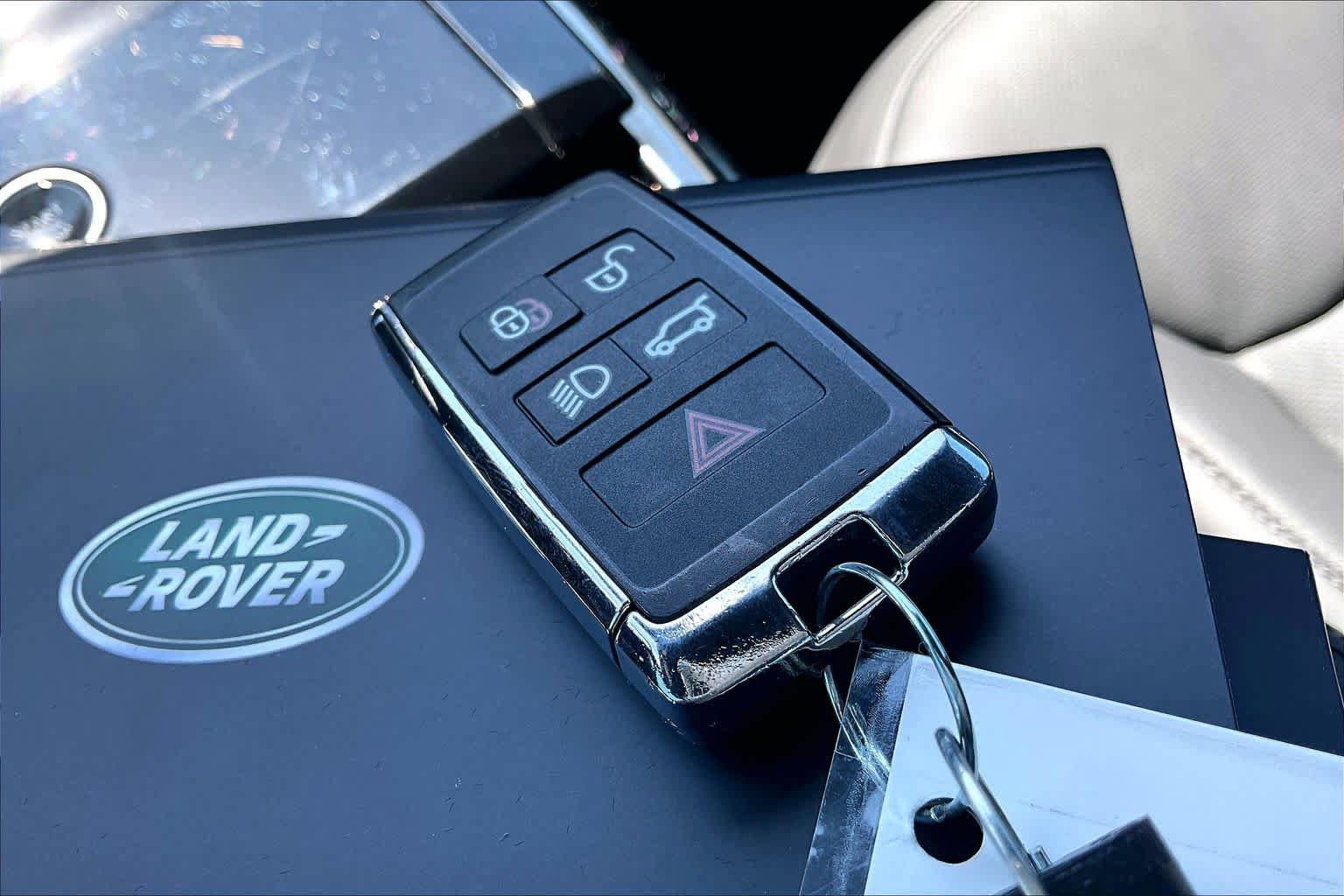 Used 2024 Land Rover Range Rover Sport Dynamic SE AWD/4WD image 15