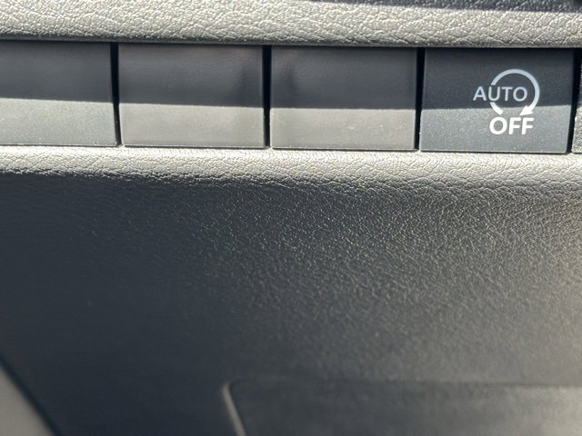 New 2026 Nissan Kicks SV image 20