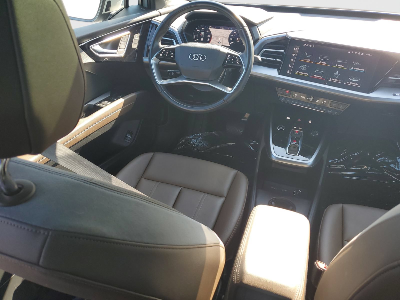 Used 2023 Audi Q4 e-tron Premium w/ Premium Plus RWD image 11