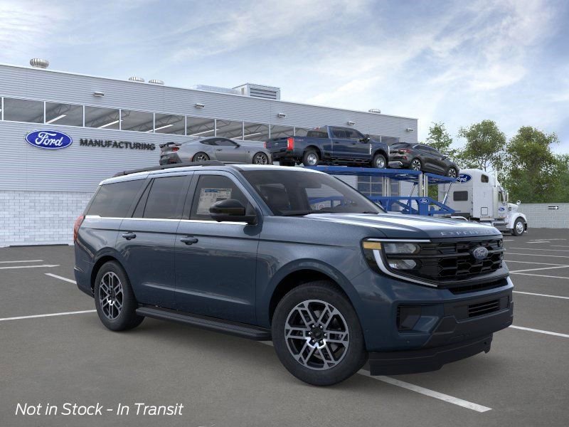 New 2026 Ford Expedition Active RWD image 7