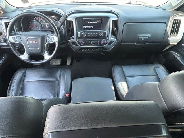 Used 2019 GMC Sierra 2500 SLT w/ Duramax Plus Package AWD/4WD image 28