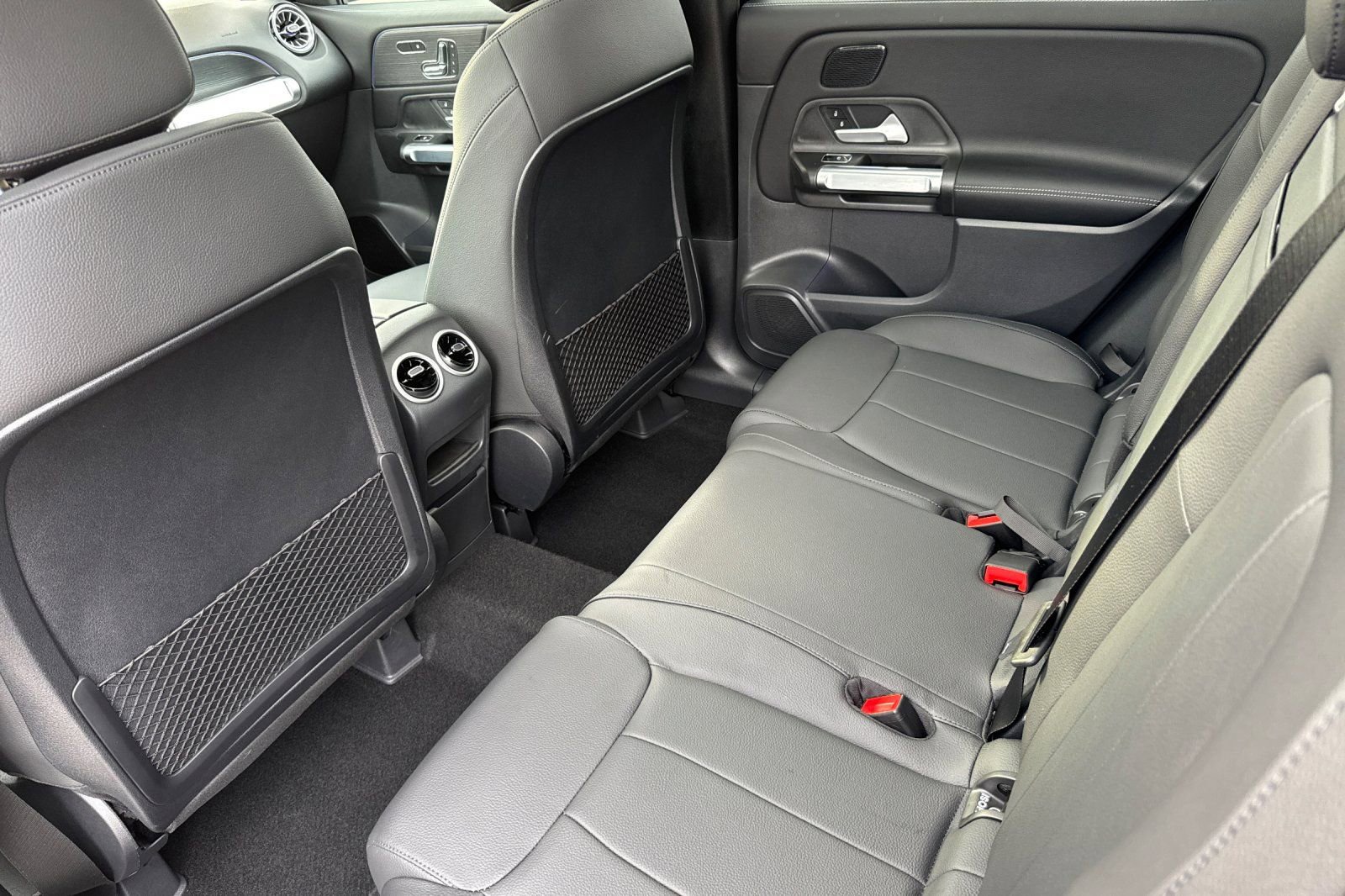 Certified 2026 Mercedes-Benz GLB 250 image 13