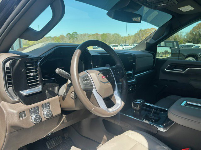 Used 2022 GMC Sierra 1500 SLT w/ SLT Premium Plus Package image 16