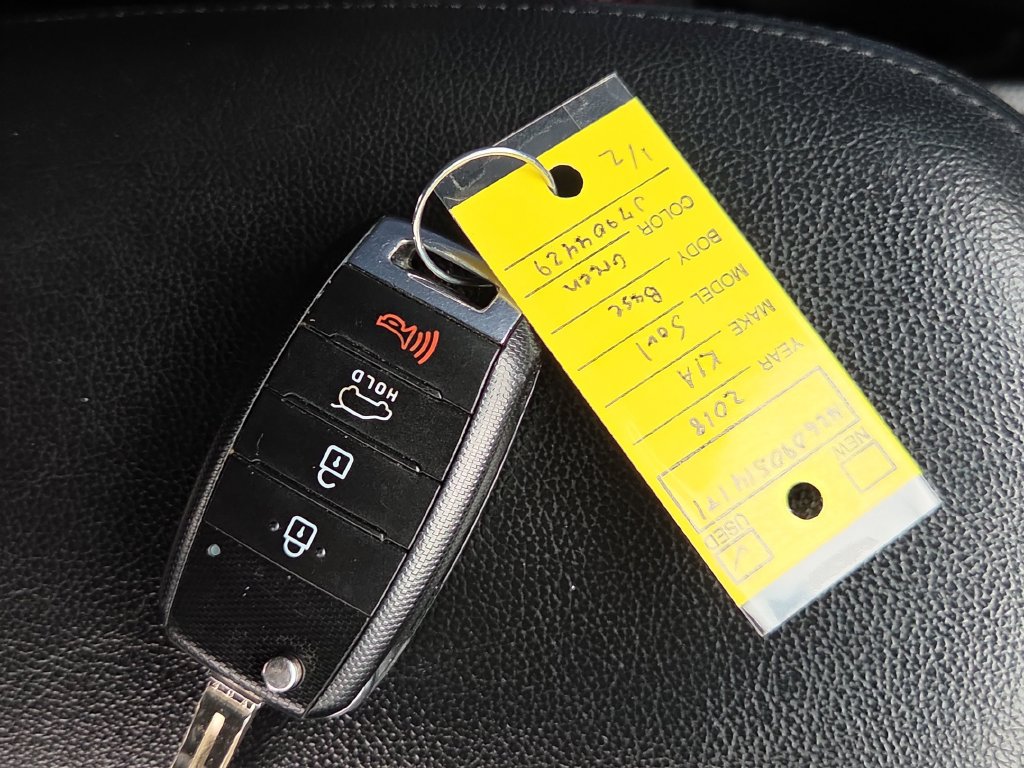 Used 2018 Kia Soul FWD image 38