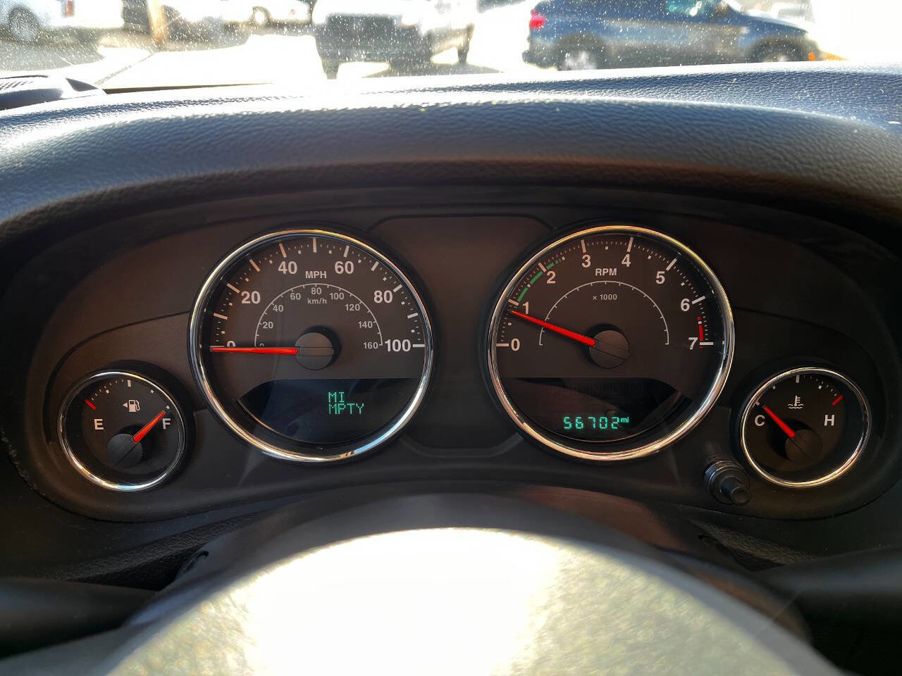 Used 2018 Jeep Wrangler Unlimited Sport w/ Connectivity Group image 11