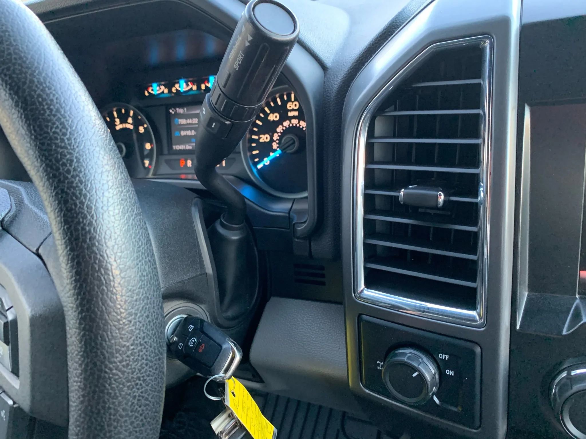 Used 2015 Ford F150 XLT w/ Equipment Group 302A Luxury image 15