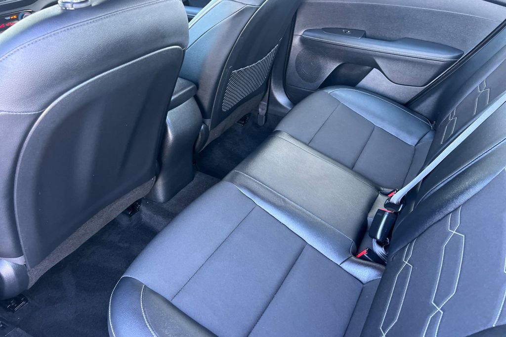 Used 2022 Kia Forte GT-Line w/ GT-Line Technology Package image 14