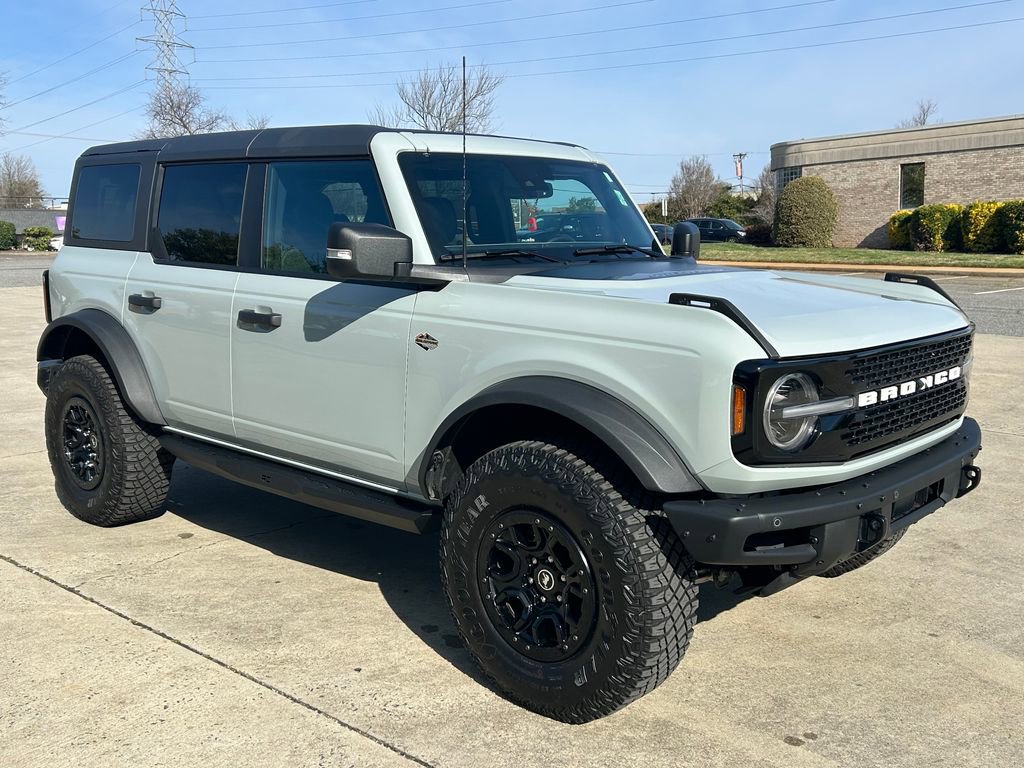 Used 2024 Ford Bronco Wildtrak image 9