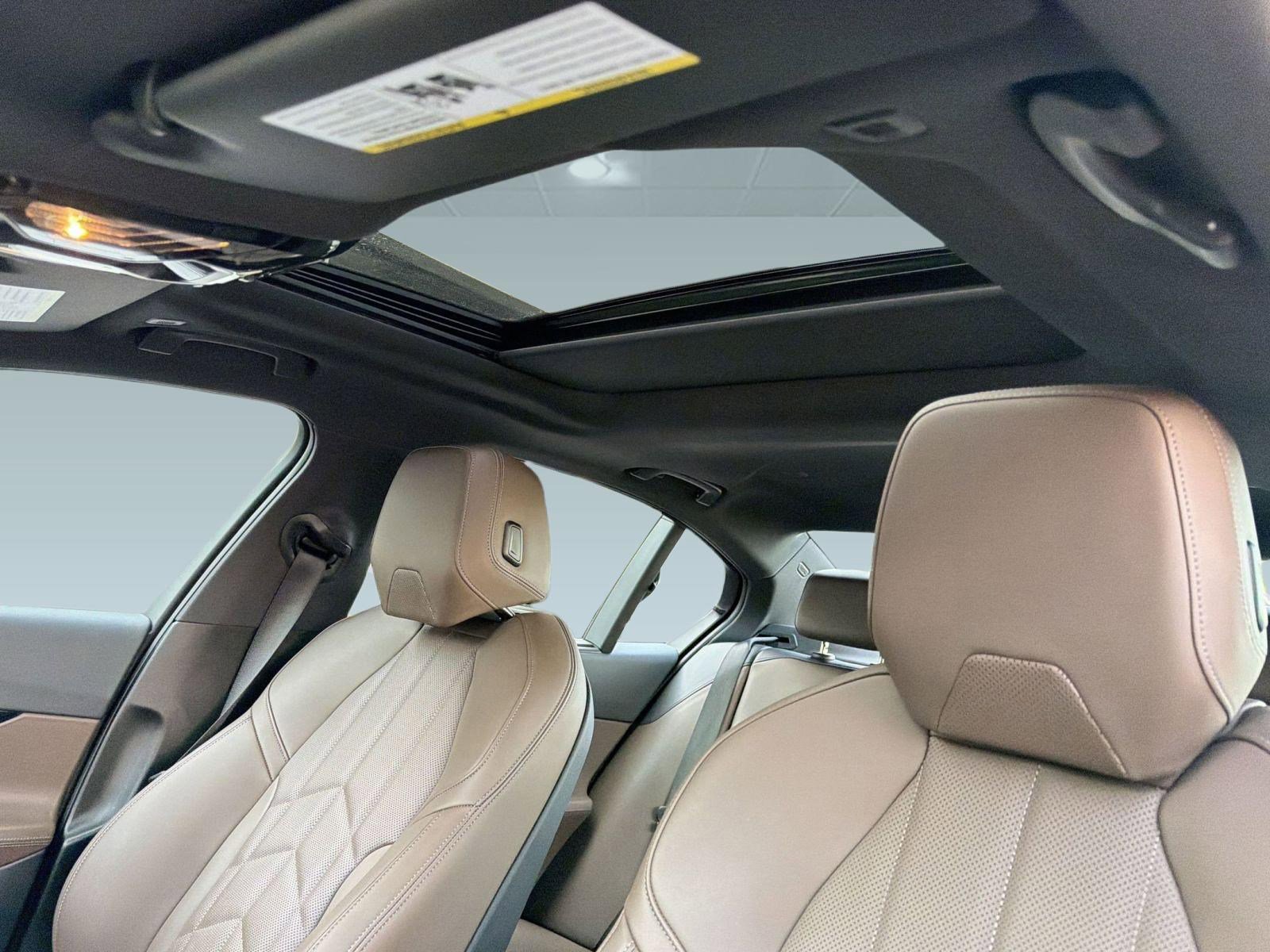 Certified 2025 BMW 540i xDrive AWD/4WD image 14