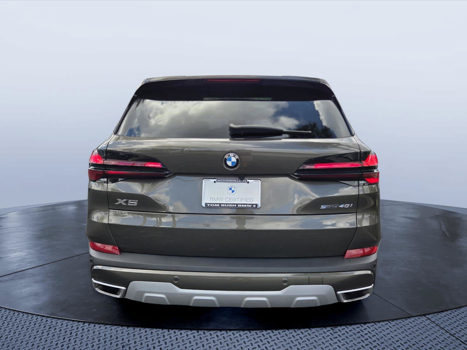 Certified 2026 BMW X5 sDrive40i RWD image 5