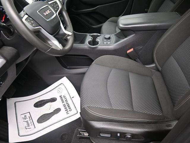 Used 2023 GMC Terrain SLE w/ Driver Convenience Package image 15