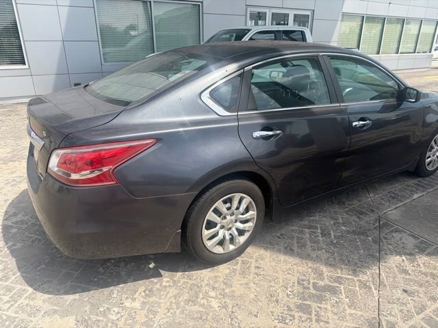 Used 2013 Nissan Altima 2.5 S FWD image 36