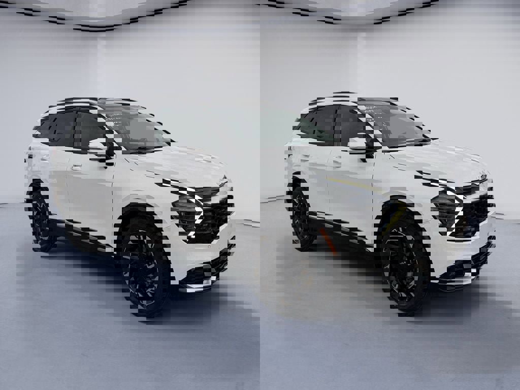 Used 2023 Kia Sportage SX image 7