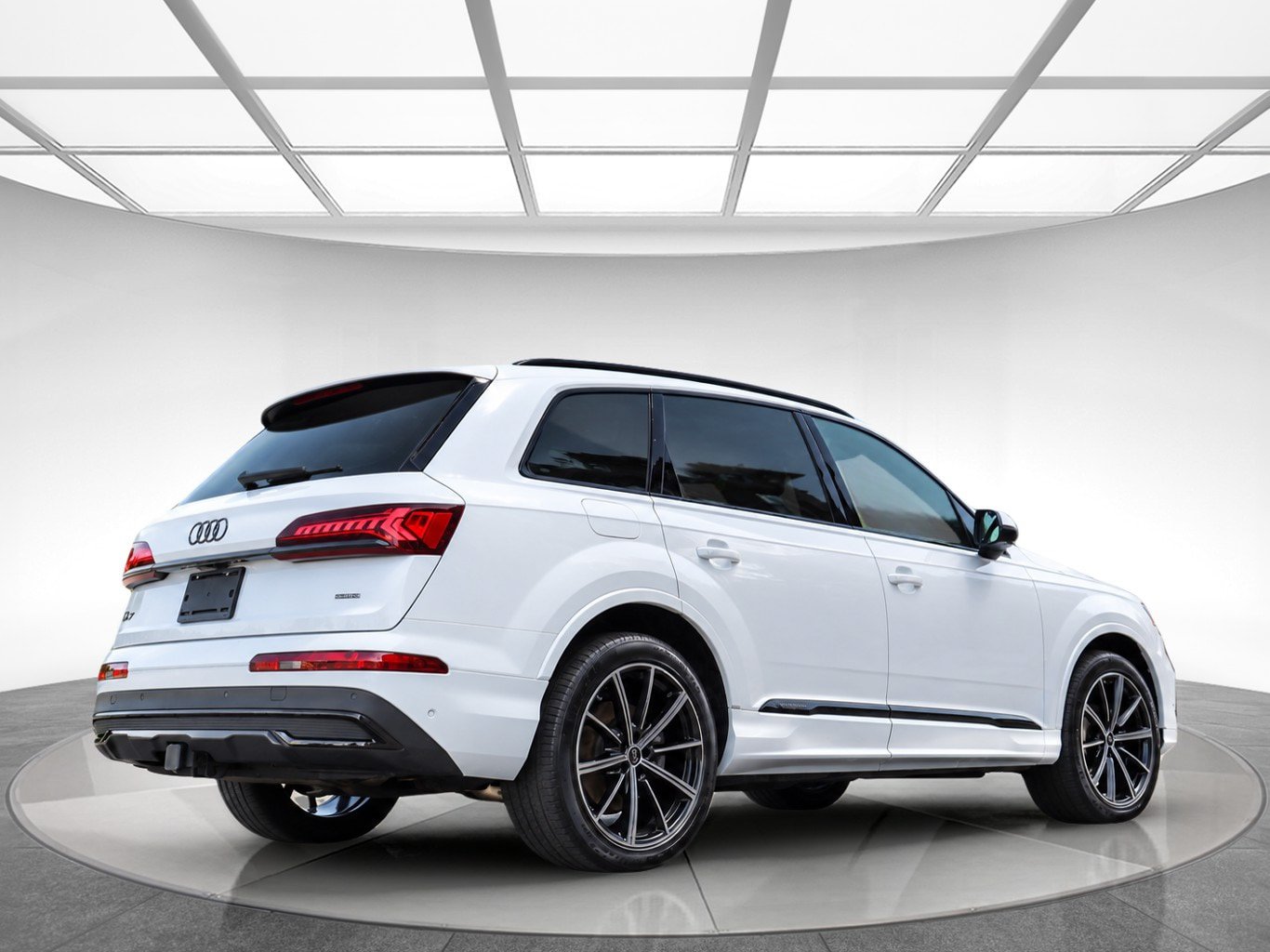 Used 2023 Audi Q7 3.0T Premium Plus w/ Premium Plus Package AWD/4WD image 8