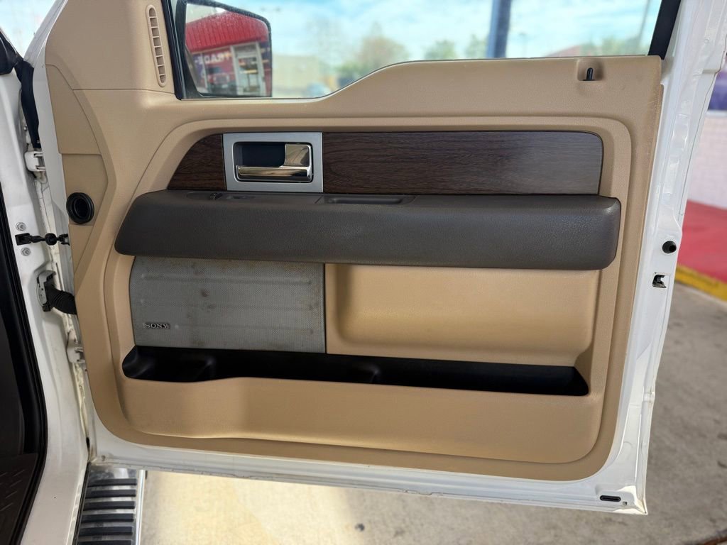 Used 2013 Ford F150 Lariat w/ Luxury Equipment Group image 20