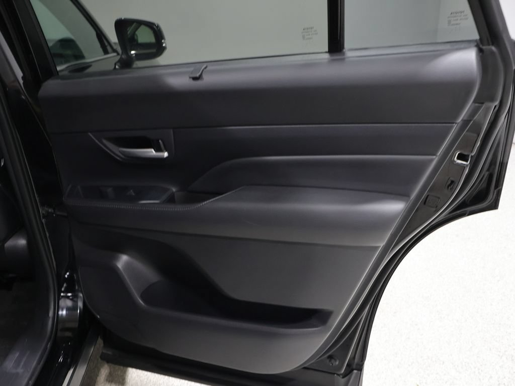 Used 2024 Toyota Grand Highlander AWD image 22