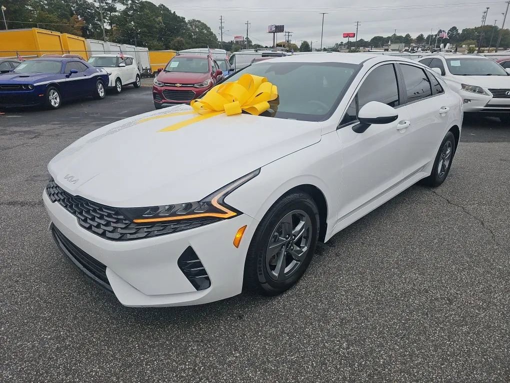 Used 2022 Kia K5 LXS image 1