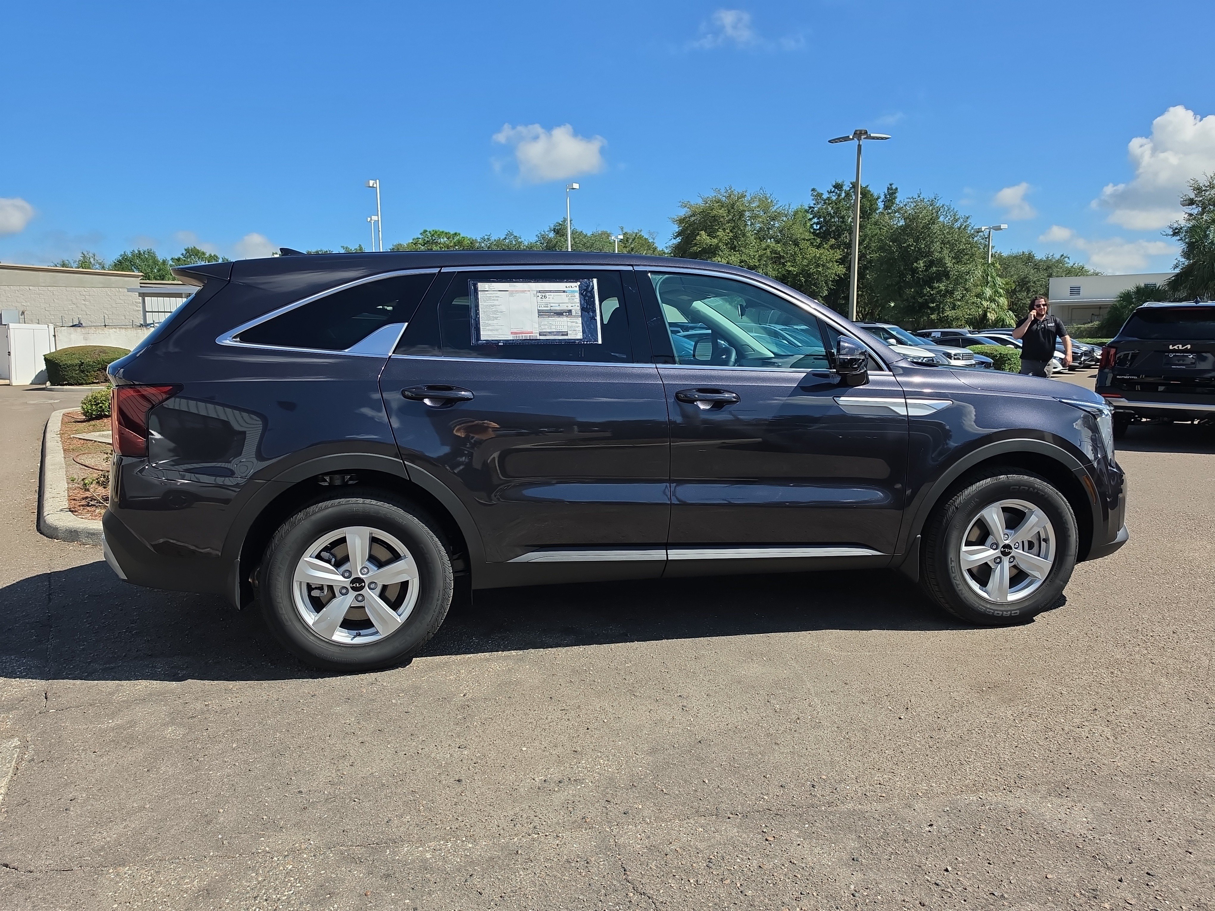 New 2026 Kia Sorento LX FWD image 10