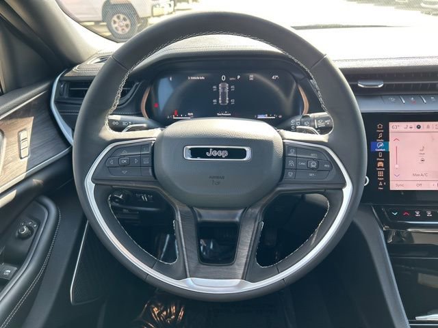 New 2026 Jeep Grand Cherokee Limited AWD/4WD image 12