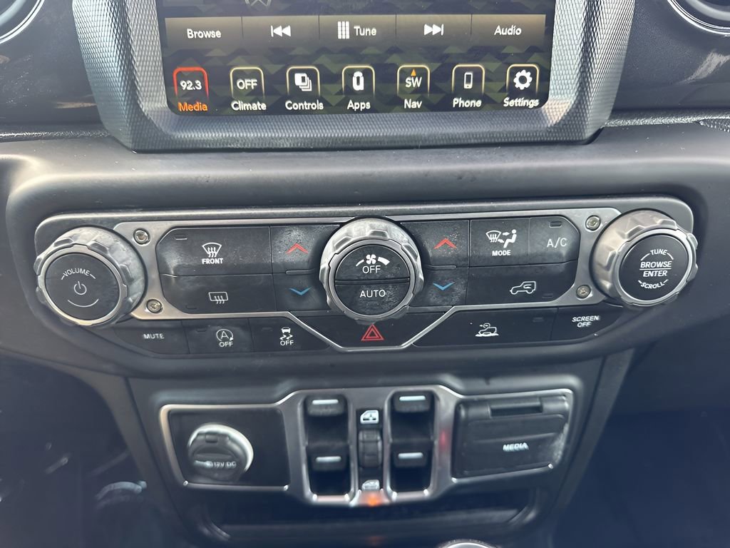 Used 2021 Jeep Wrangler Unlimited Sport image 17