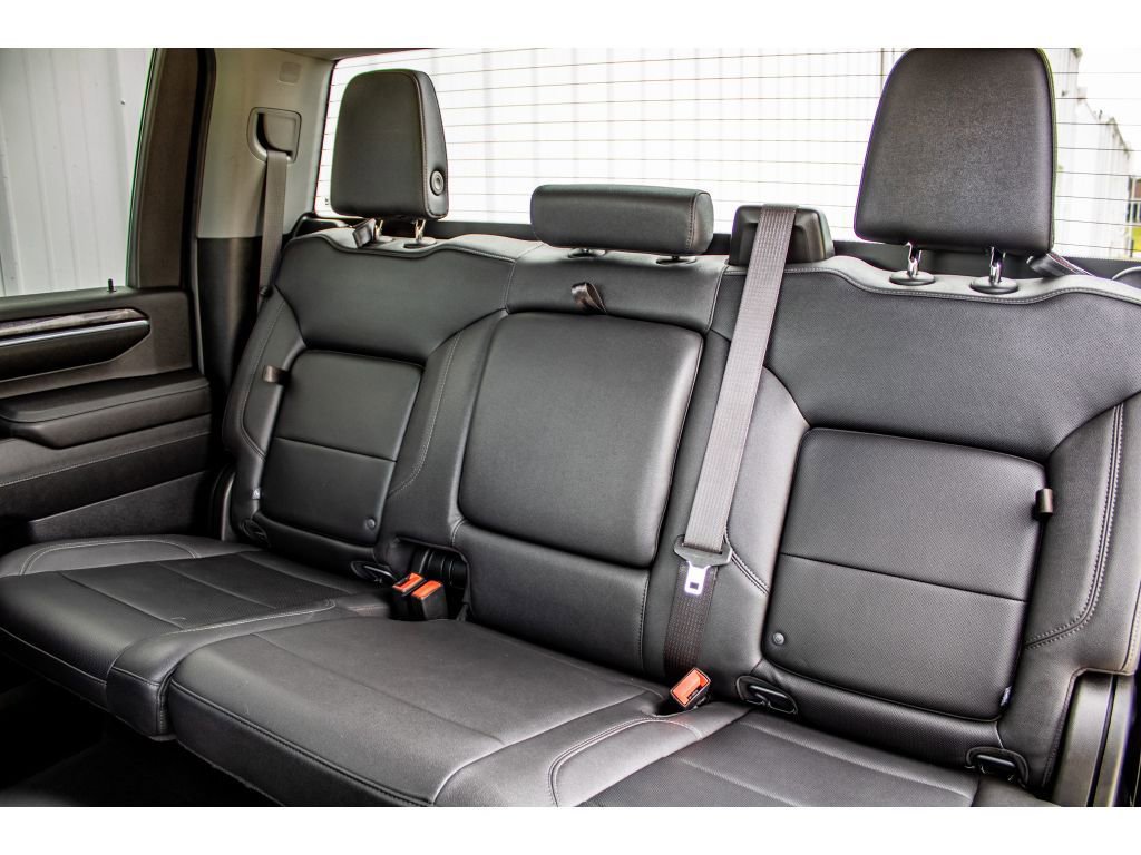 Used 2024 Chevrolet Silverado 3500 LTZ image 23