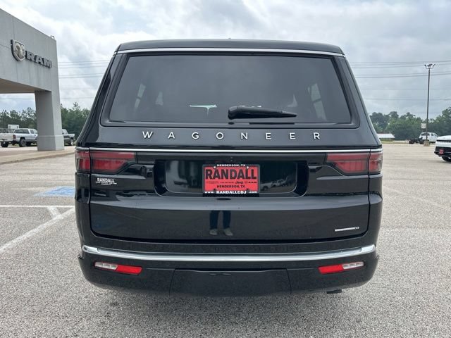 Certified 2024 Jeep Wagoneer Series II w/ Flexible Seating Group RWD image 6