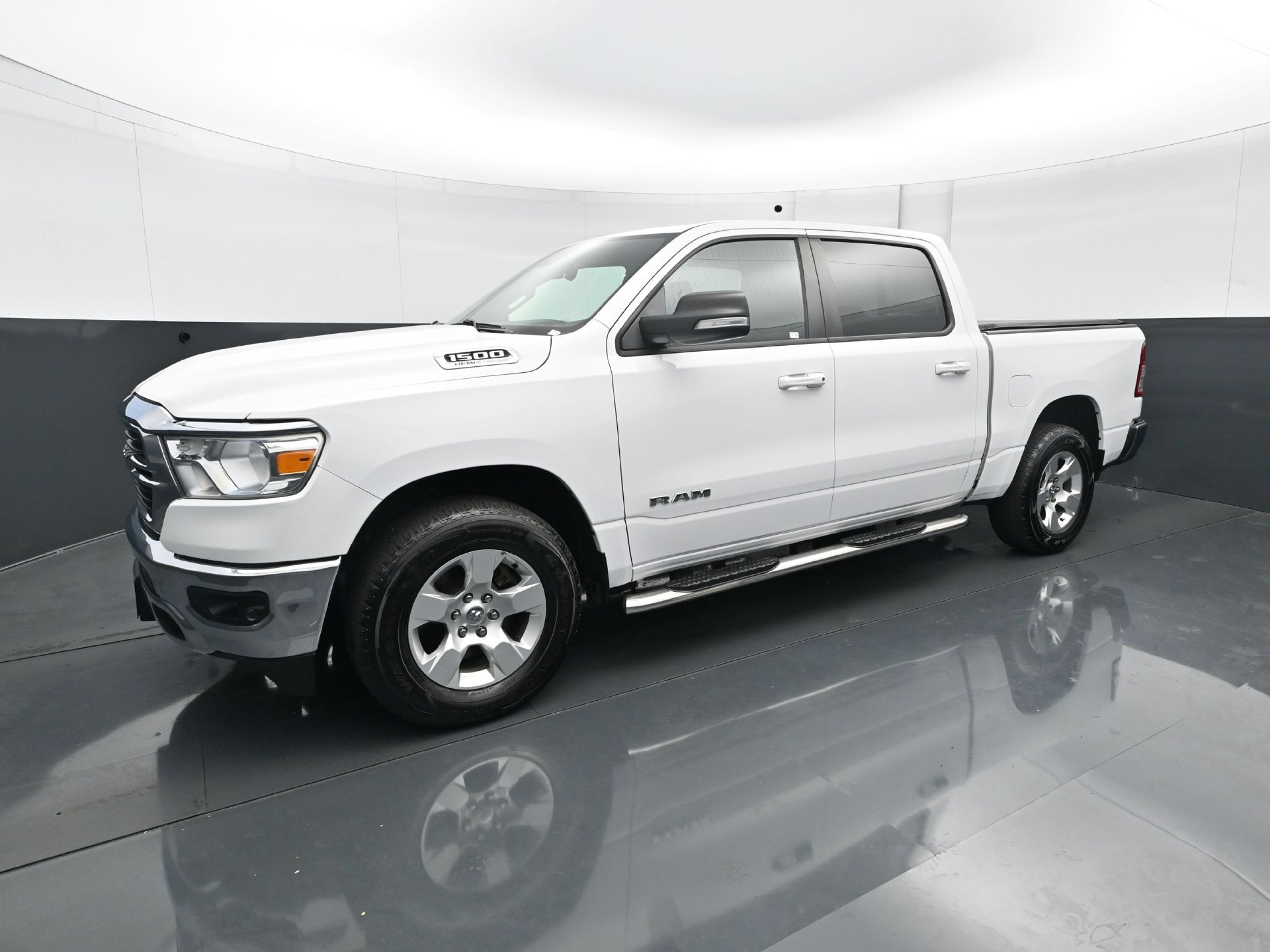 Used 2021 RAM 1500 Big Horn AWD/4WD image 2
