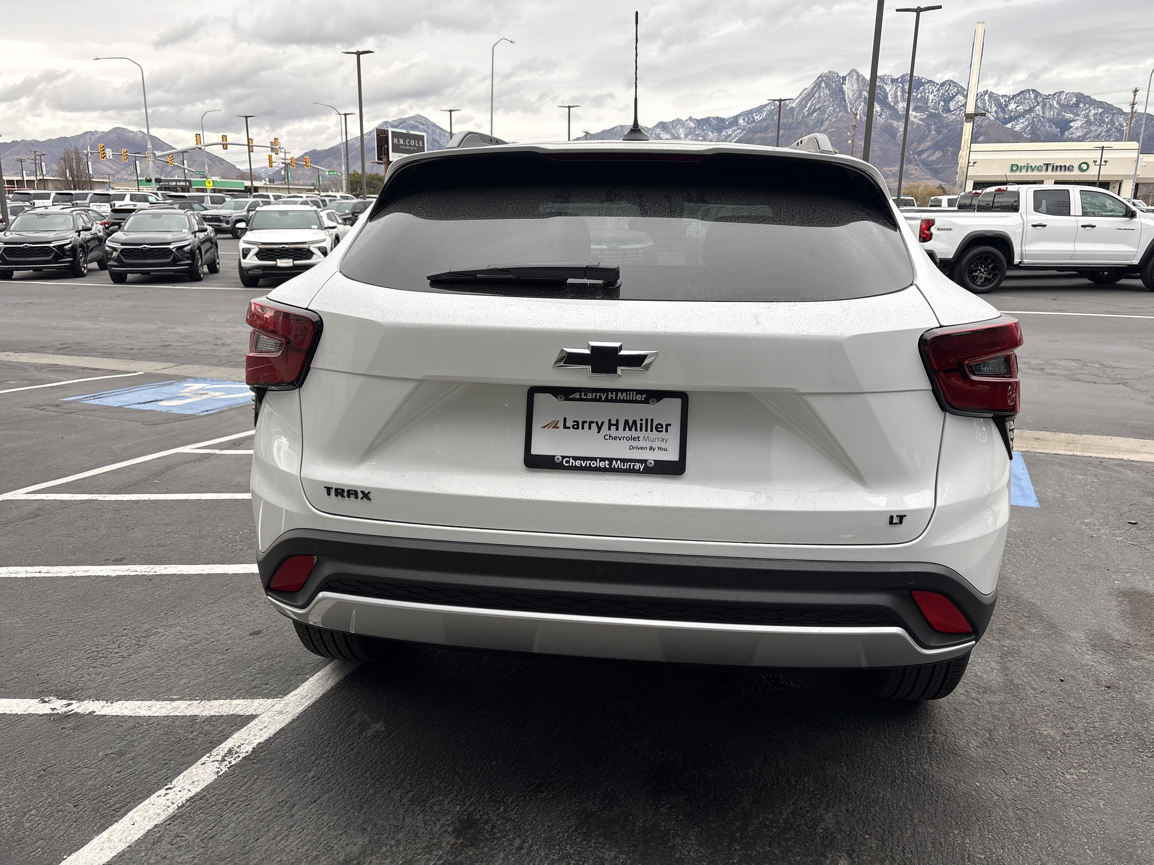 New 2026 Chevrolet Trax LT w/ Driver Confidence Package FWD image 4
