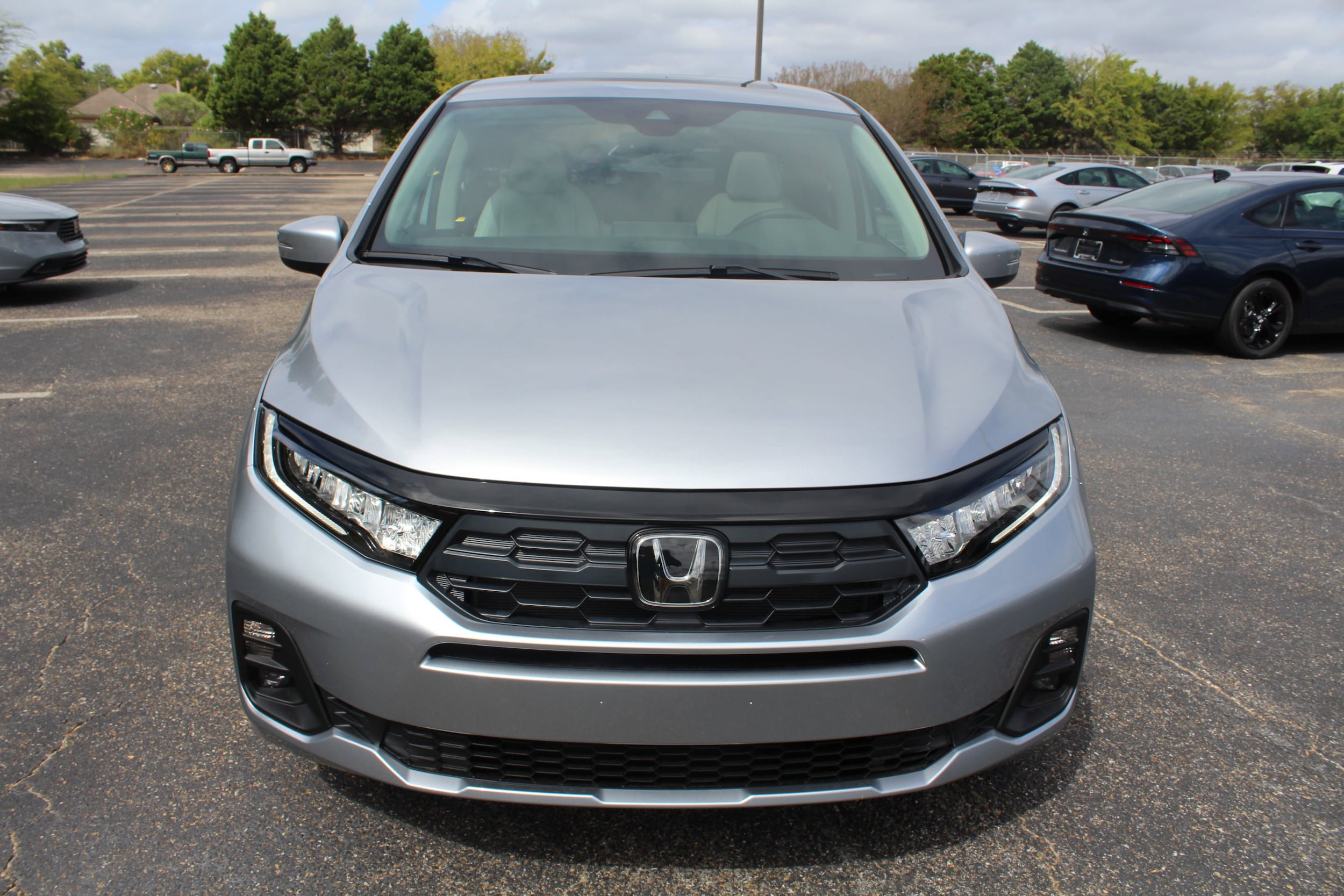 New 2026 Honda Odyssey EX-L image 2