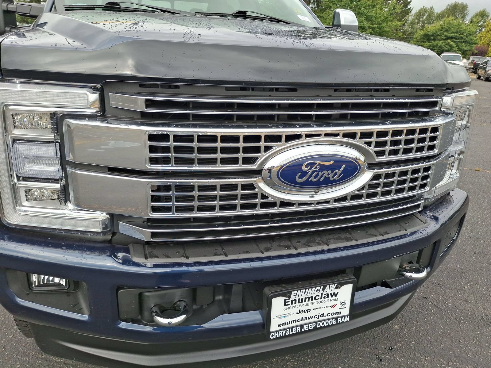 Used 2019 Ford F350 Platinum w/ Platinum Ultimate Package AWD/4WD image 27
