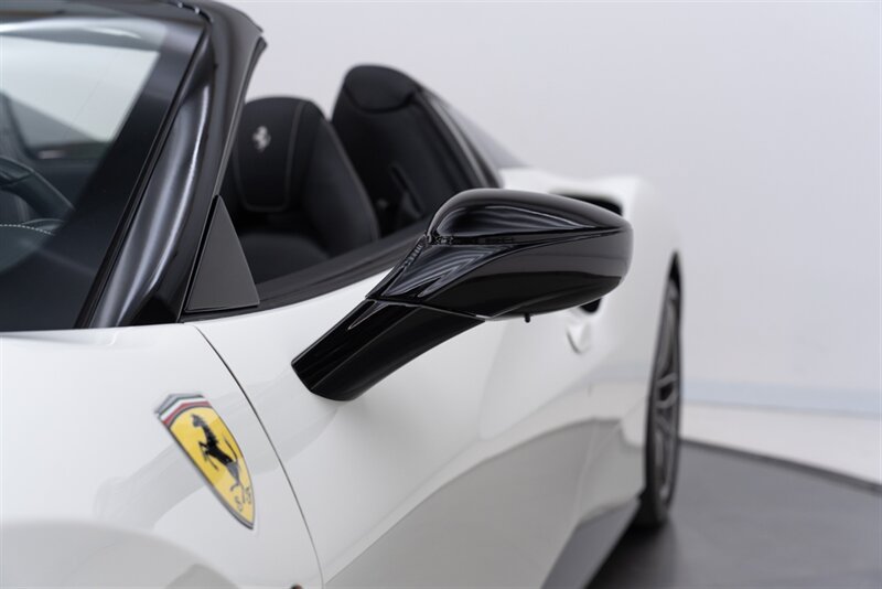 Used 2017 Ferrari 488 Spider RWD image 21