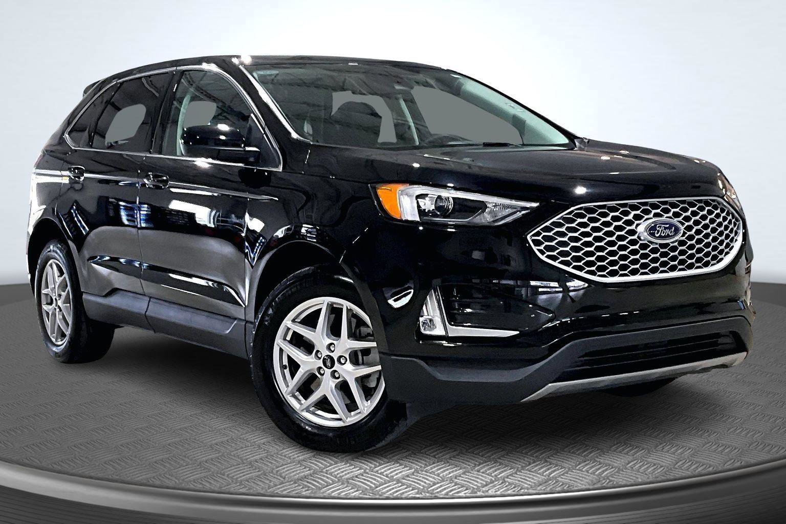 Used 2024 Ford Edge SEL w/ Convenience Package image 13
